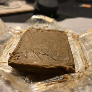 Pressed Hash Coin - Wedding Cake